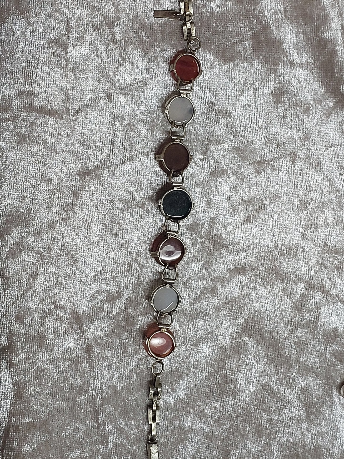 Vintage Multi-Stone Silver Bracelet – Carnelian, Moss Agate & Chalcedony – 1940s–50s European Artisan