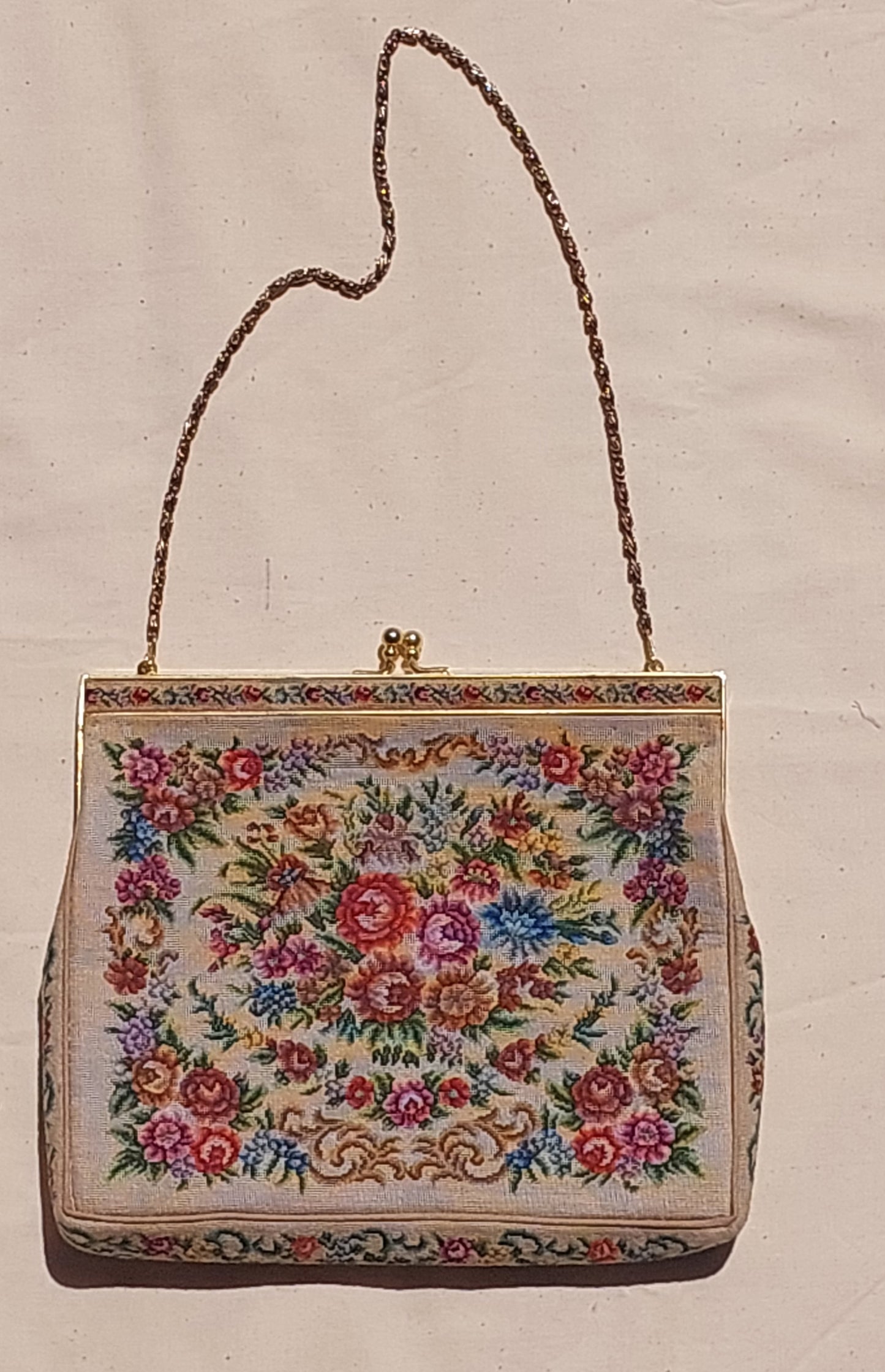 Vintage Floral Needlepoint Handbag – 1960s Style Tapestry Purse