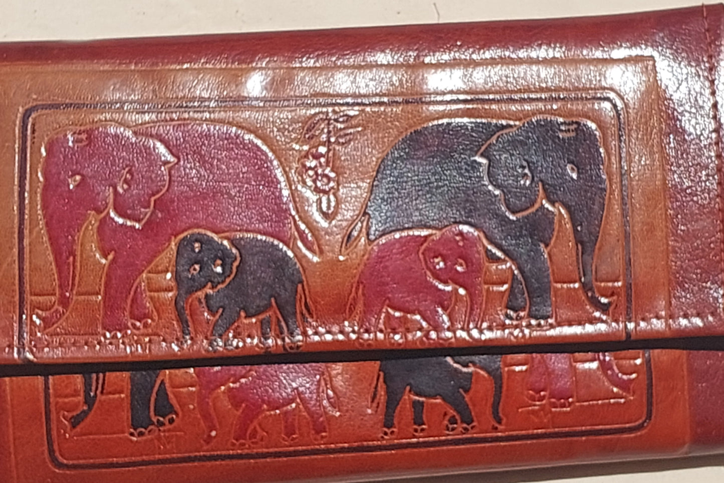 Vintage Leather Elephant Wallet – Hand Tooled 80s/90s Embossed Artisan Purse