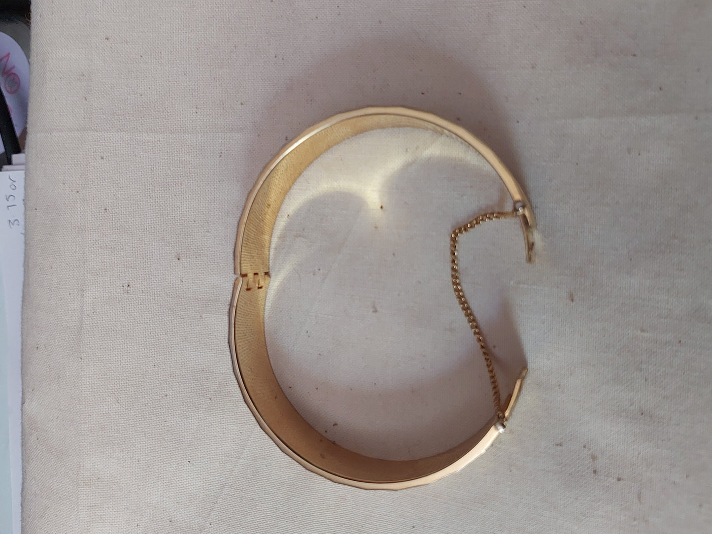 Vintage 18K RGP Gold Hinged Bangle Bracelet | Engraved Starburst Design