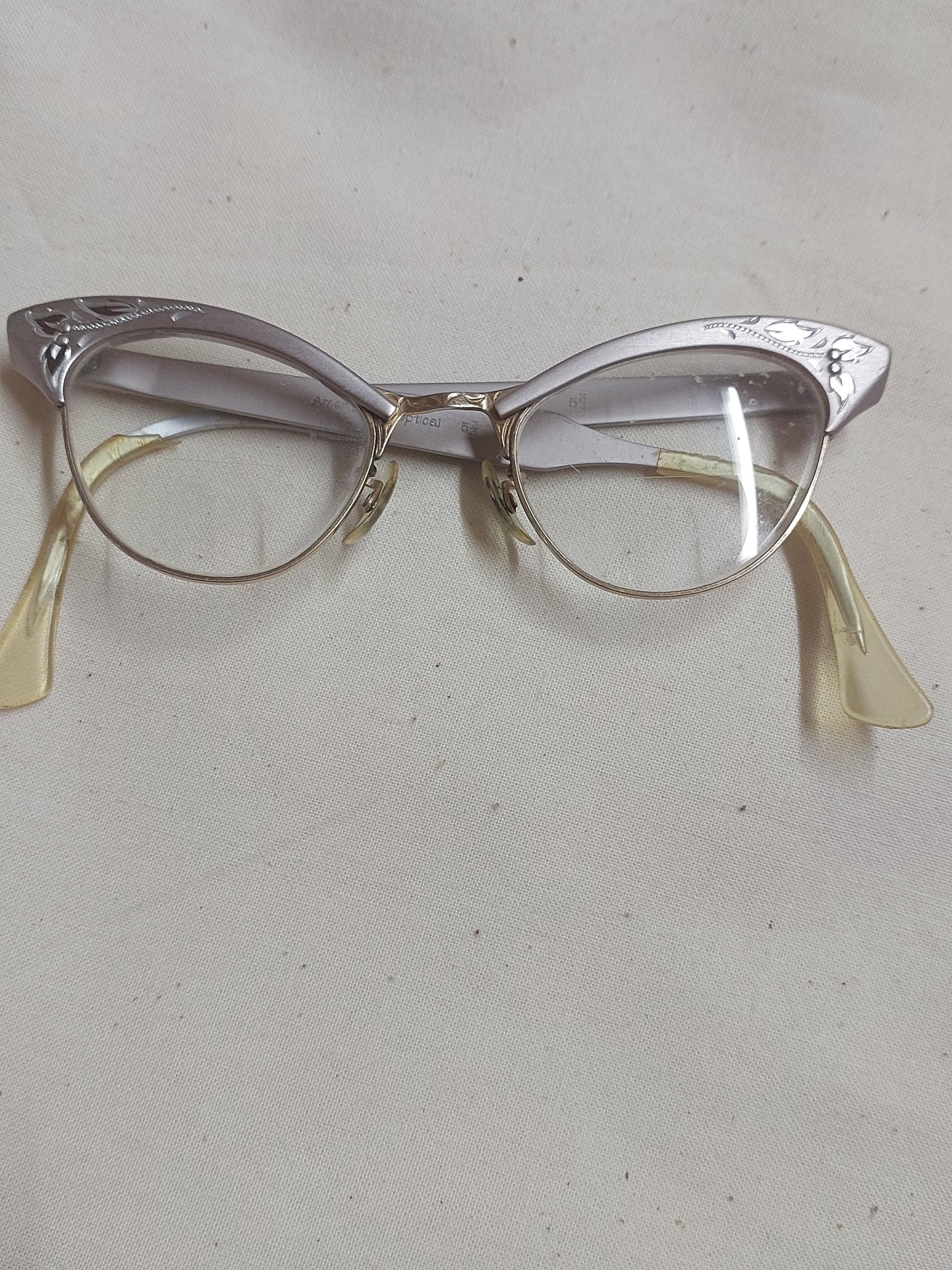 Vintage 1950s Cat-Eye Glasses – American Optical Floral Metal Frames