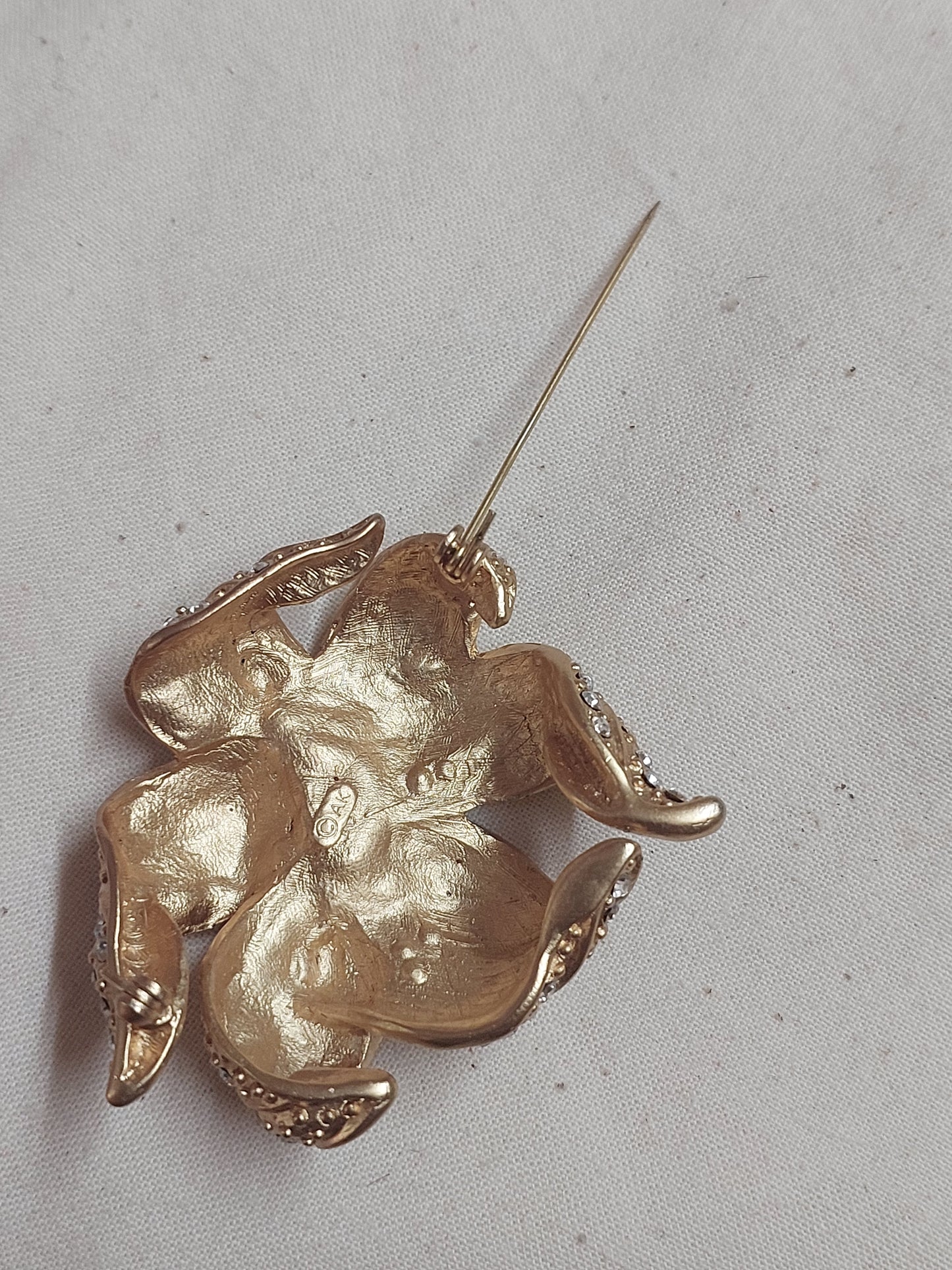 Vintage Anne Klein Rhinestone Flower Brooch – Gold Tone Statement Floral Pin