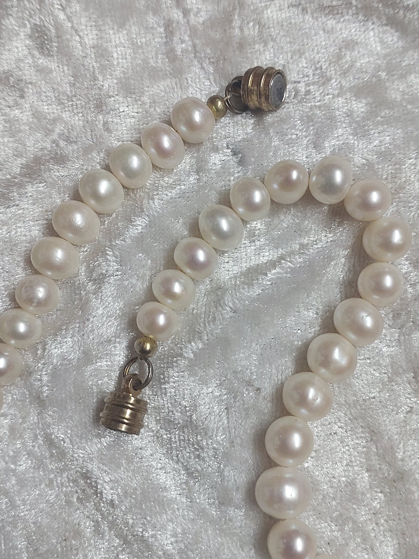 Vintage Freshwater Pearl Necklace with Carved Red Floral Centre | Magnetic Clasp