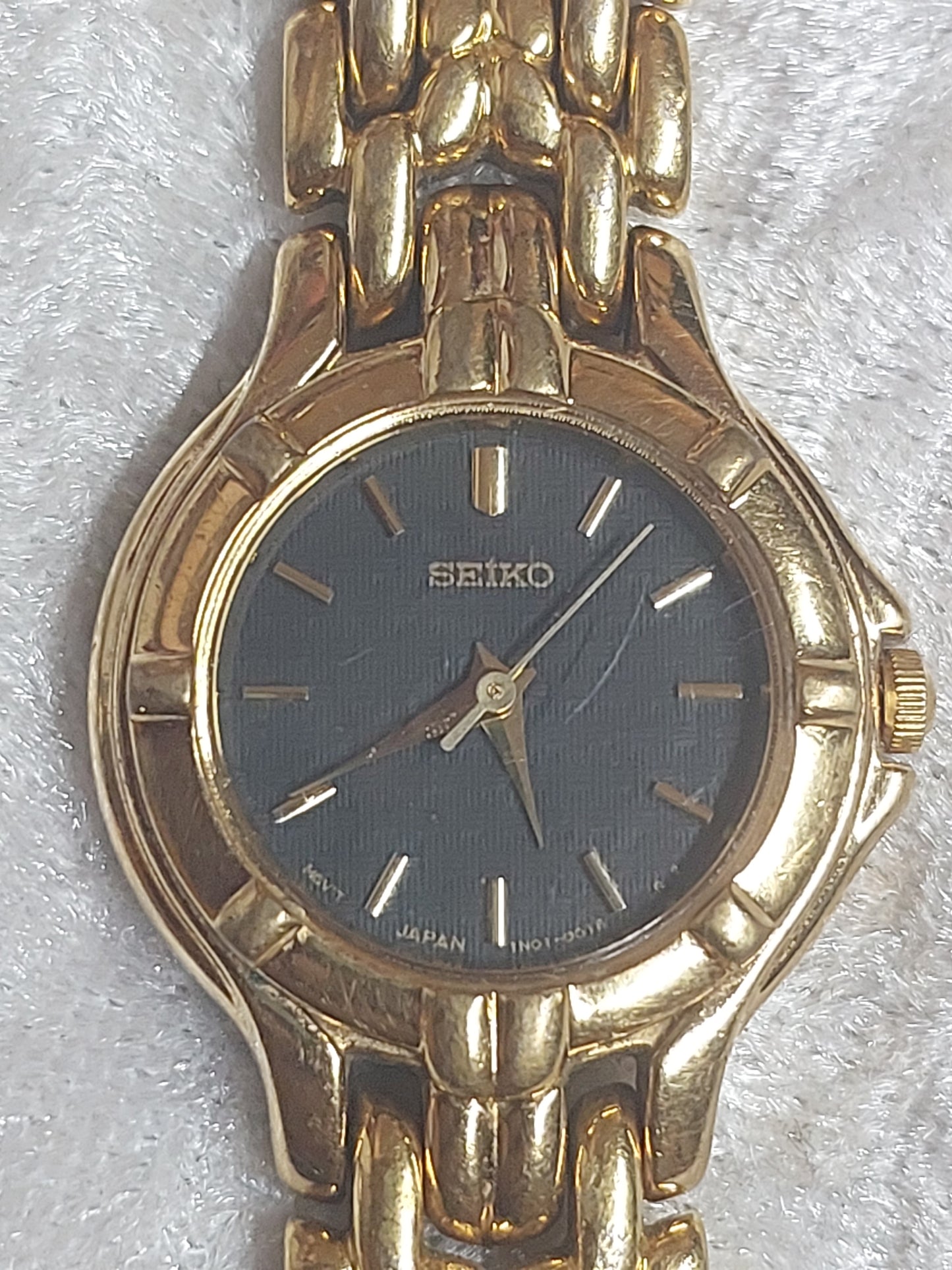 Seiko Ladies Gold Tone Quartz Watch – Working Japanese Movement