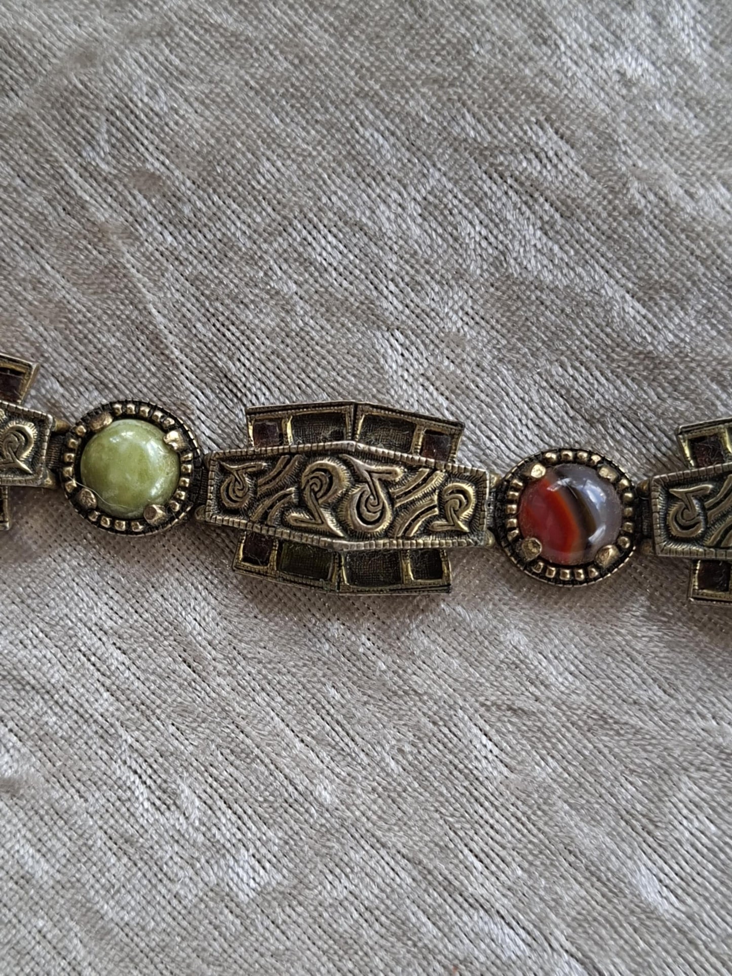 Vintage MIRACLE “Anglo Saxon” Bracelet – 1960s–80s Celtic Revival
