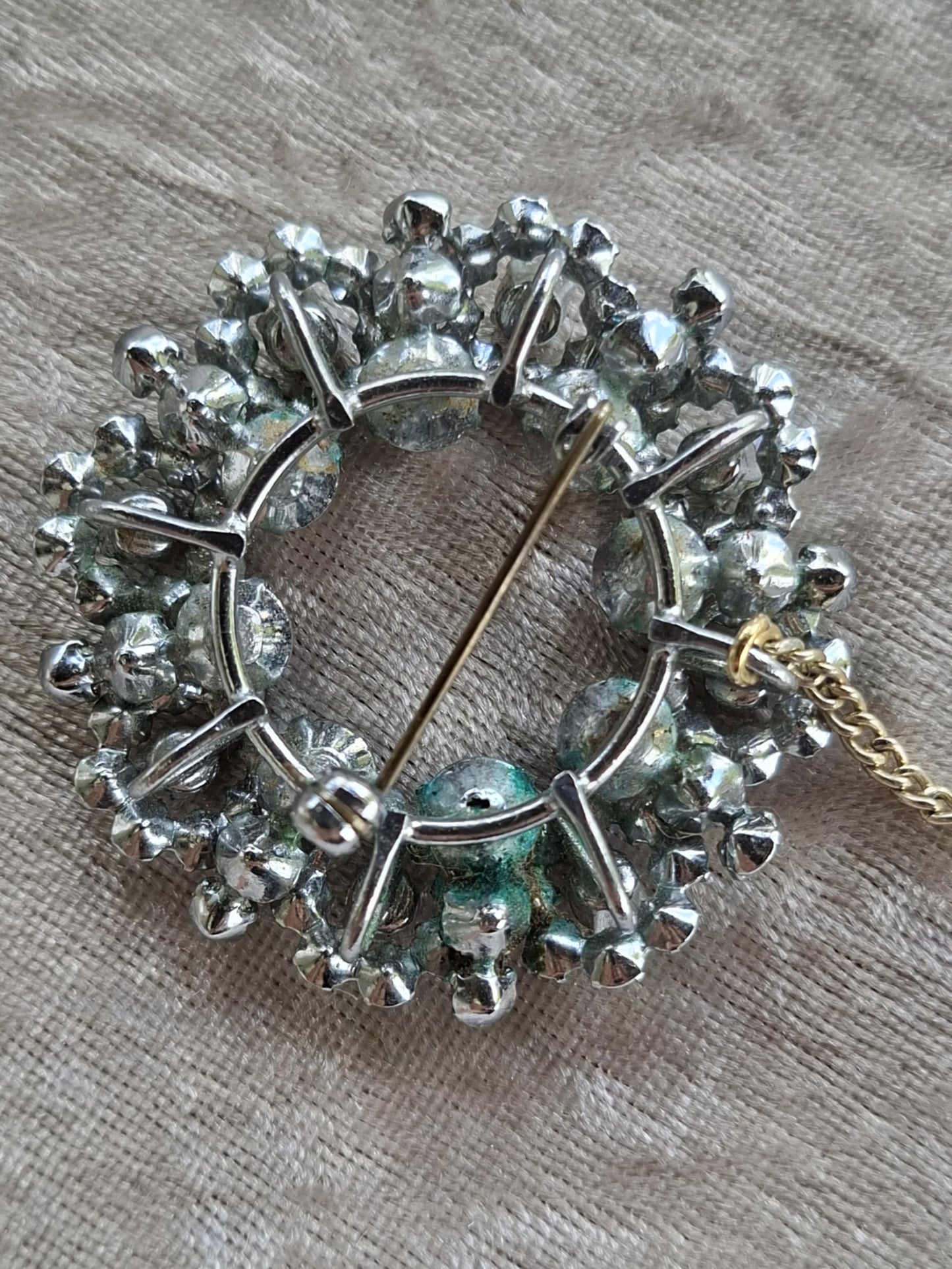 Vintage Aurora Borealis Rhinestone Brooch & Earrings Set – 1950s Sparkling Wreath