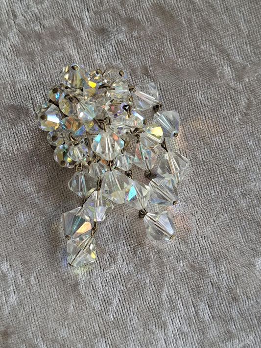Vintage Aurora Borealis Crystal Waterfall Brooch – 1950s/60s Sparkling Dangle Cluster Pin